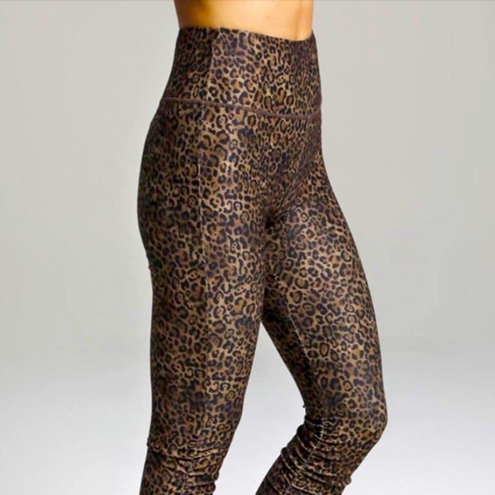 KiraGrace Flirt High Waist Leopard Print leggings